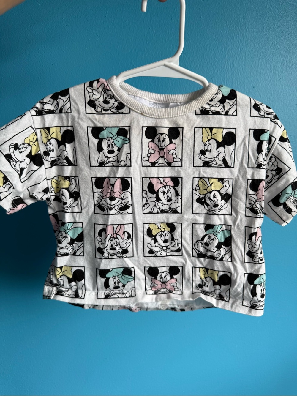 FREE WITH PURCHASE Zara Disney Minnie Mouse shirt